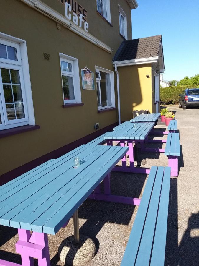 Westhouse Cafe N39 E0A6 Acomodação com café da manhã Longford Exterior foto
